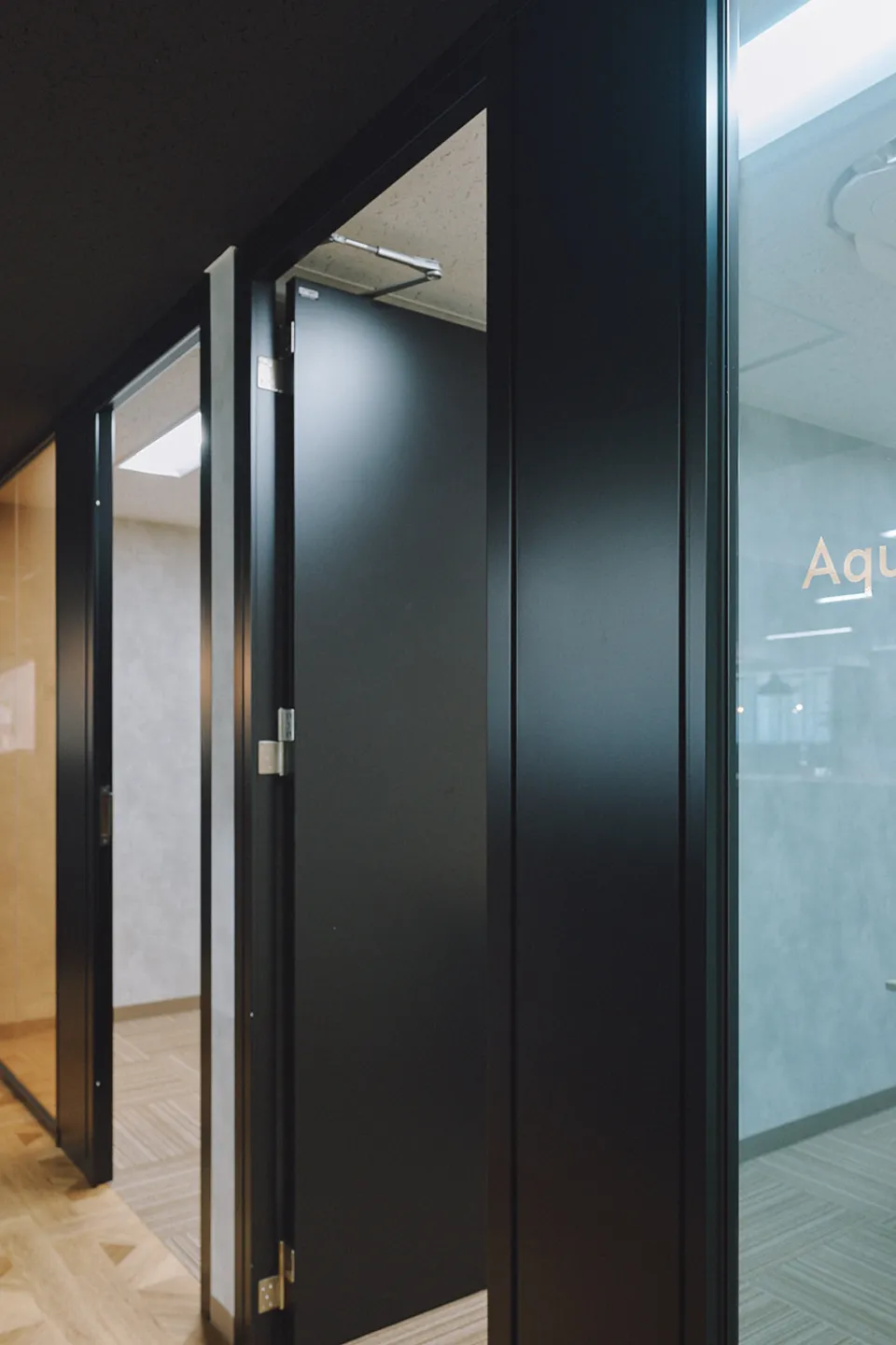 ミーティングルームの写真